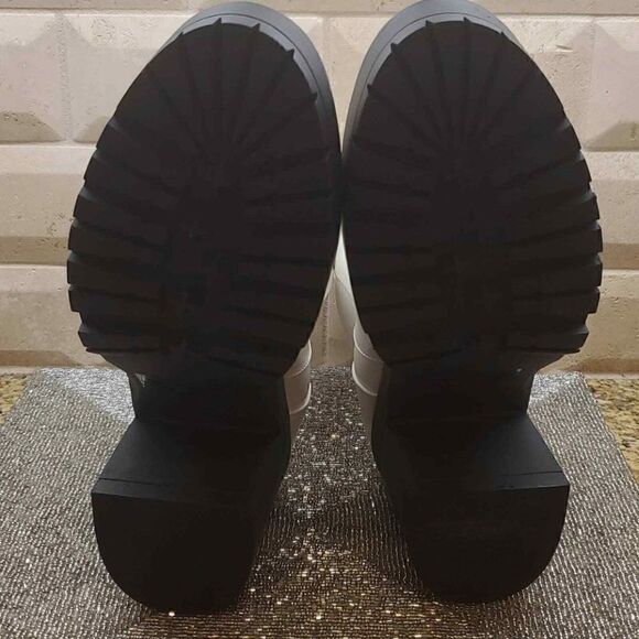 FRENCH CONNECTION Leather Block Heel Booties - Picture 7 of 8